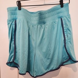 LIVI Active shorts